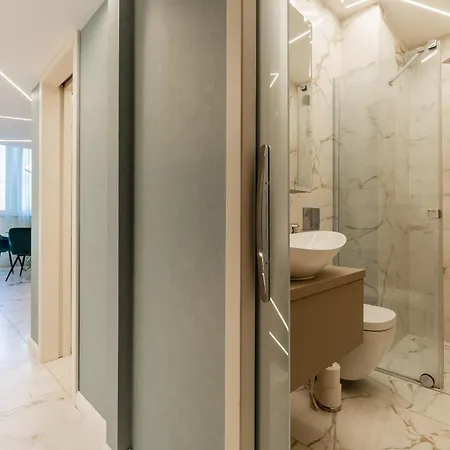 Lux Downtown Apartamento *