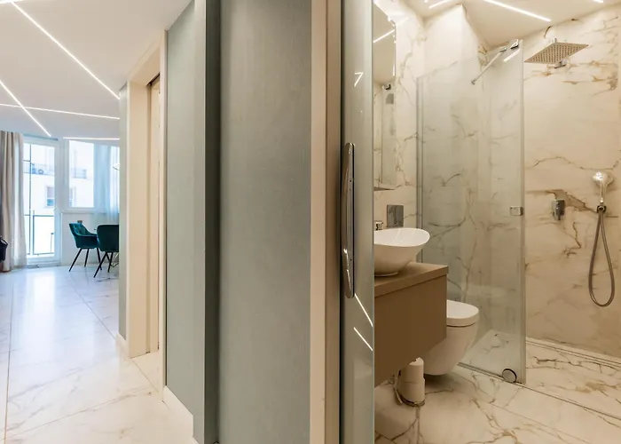 Lux Downtown Apartmán *