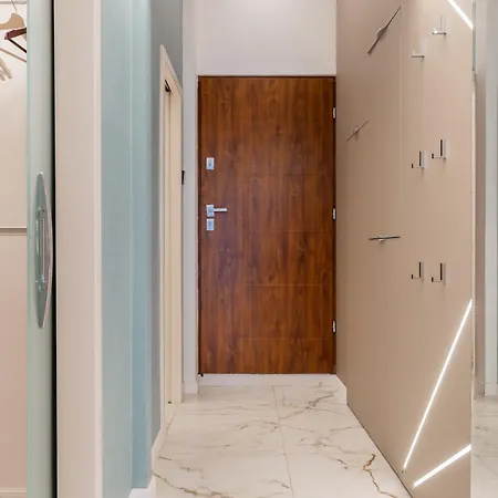 Lux Downtown Apartament